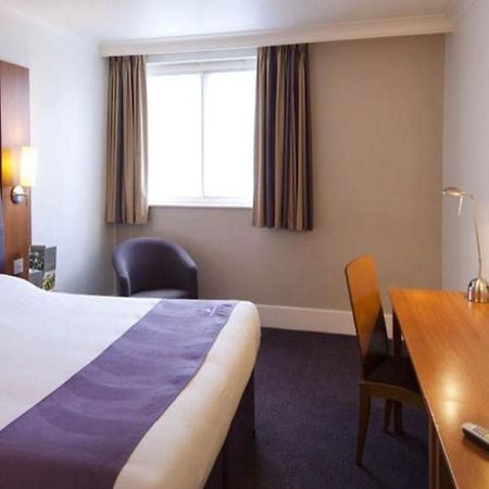 Premier Inn Kettering Dış mekan fotoğraf